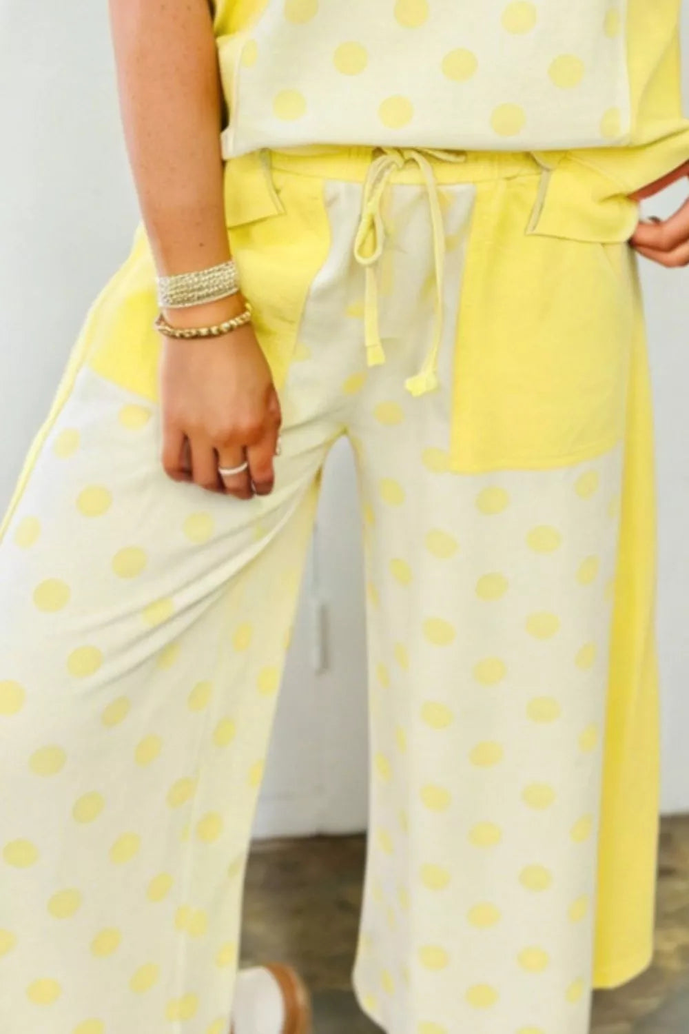Wide leg pants from the color block coordinated set