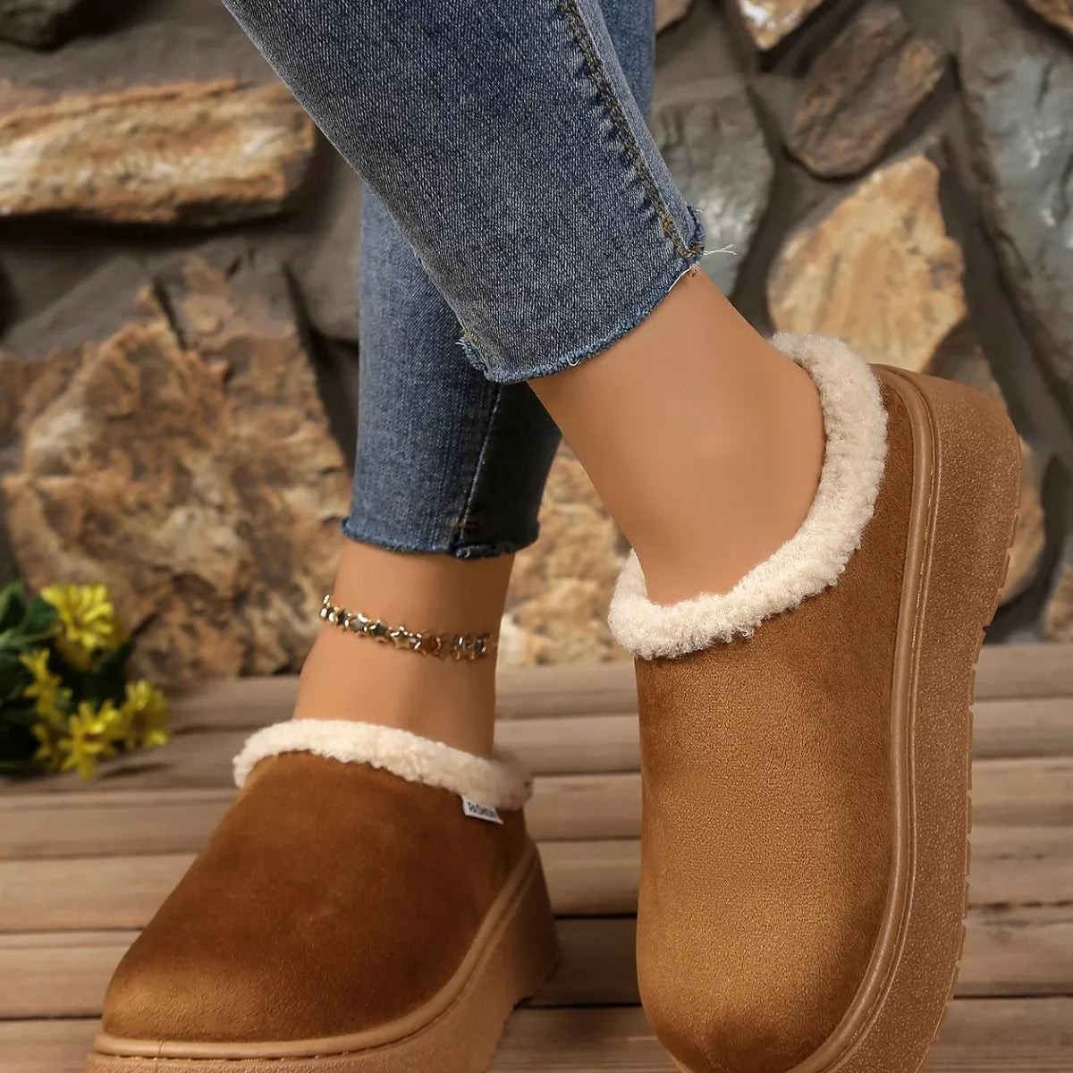 plush lined platform boots toe close up