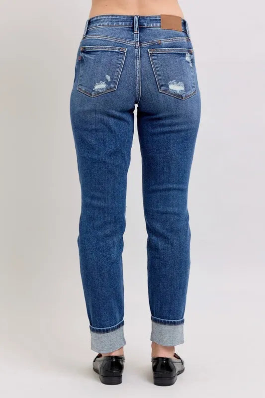 Judy Blue Full Size Mid Rise Boyfriend destroy Jeans with Yoke Pockets and Faux Selvedge Cuff Plus Size - Fashorio