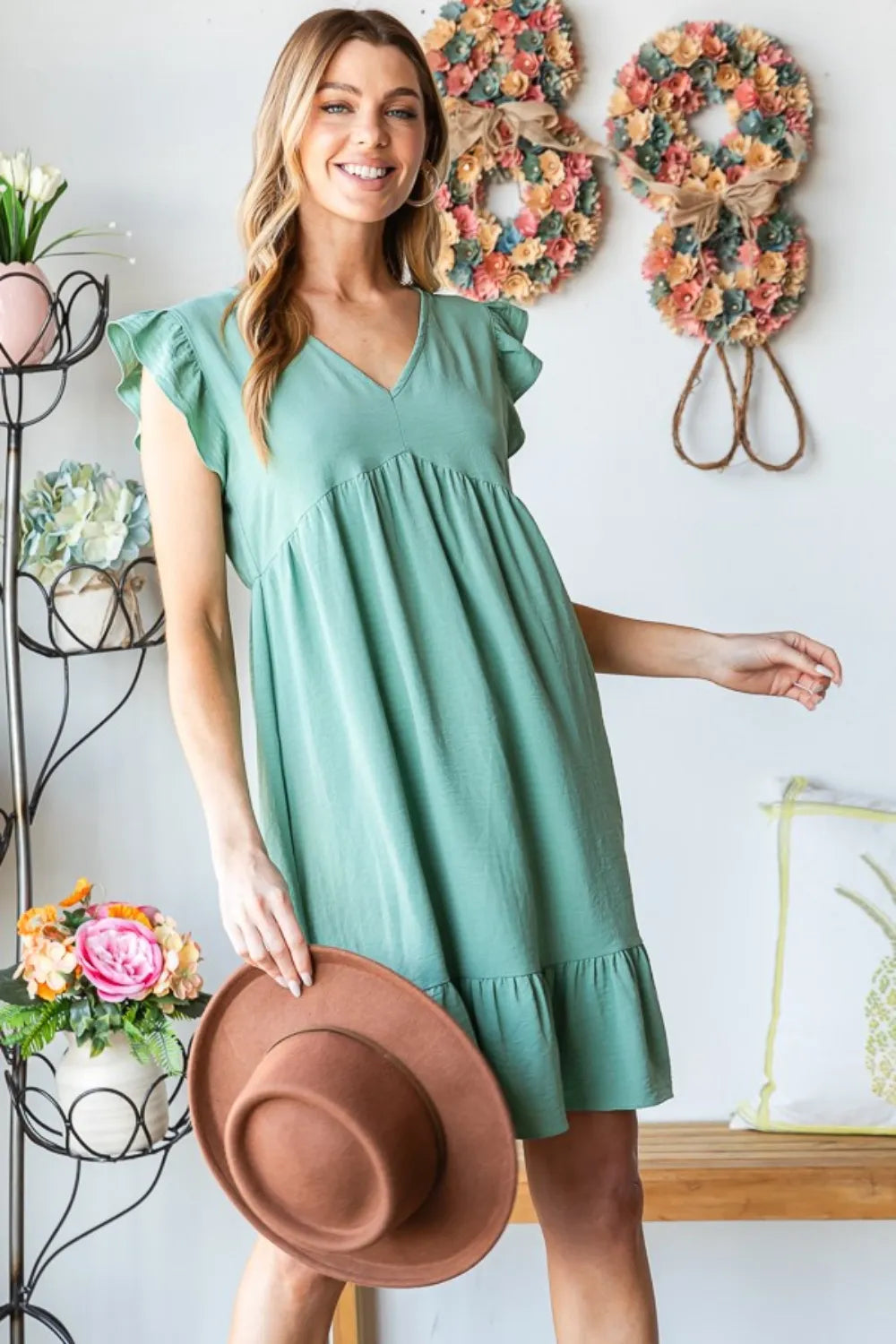 Short Sleeve V Neck Ruffled Hem Dress side view