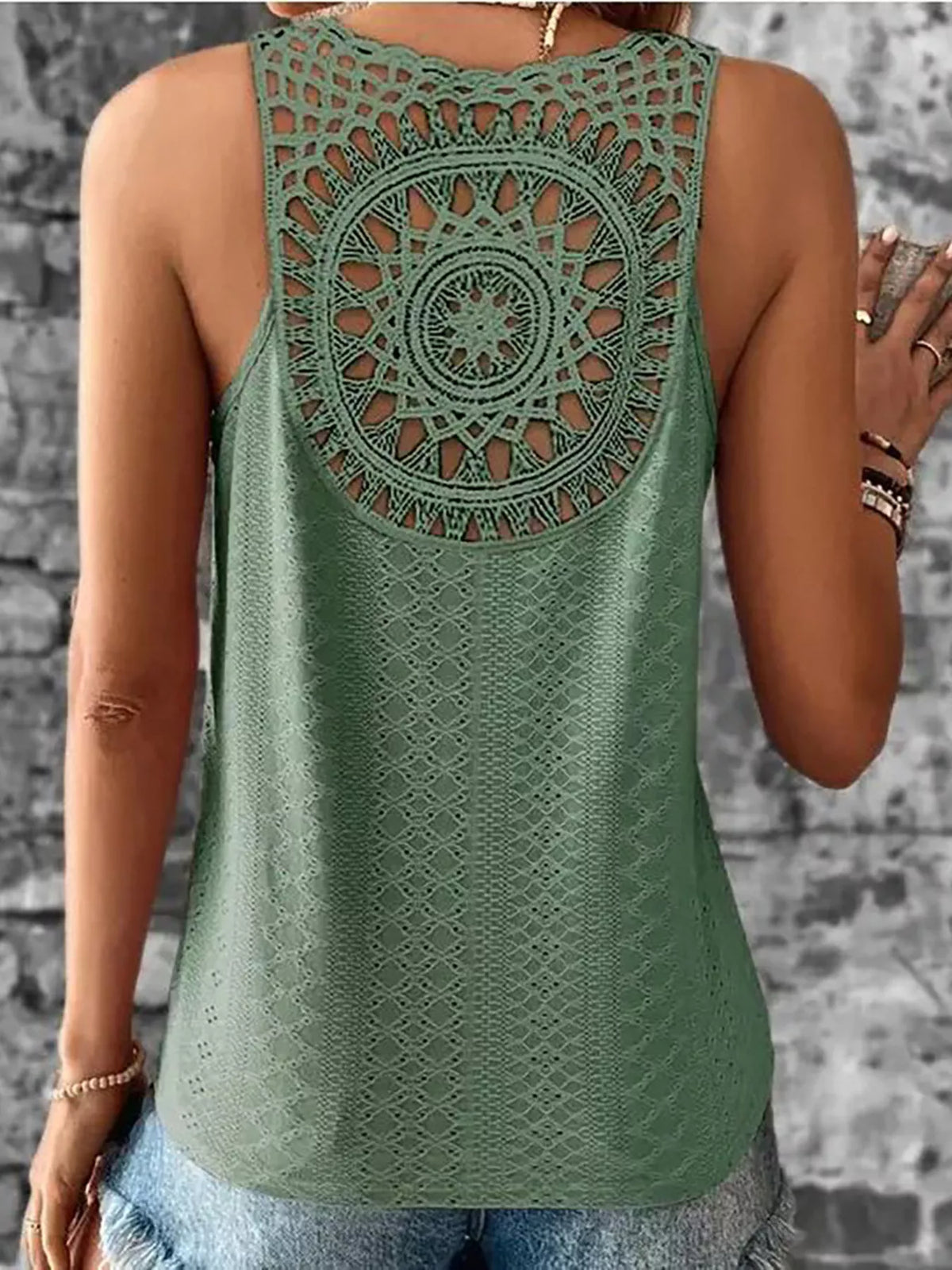 Back view of the Shamara V neck tank top