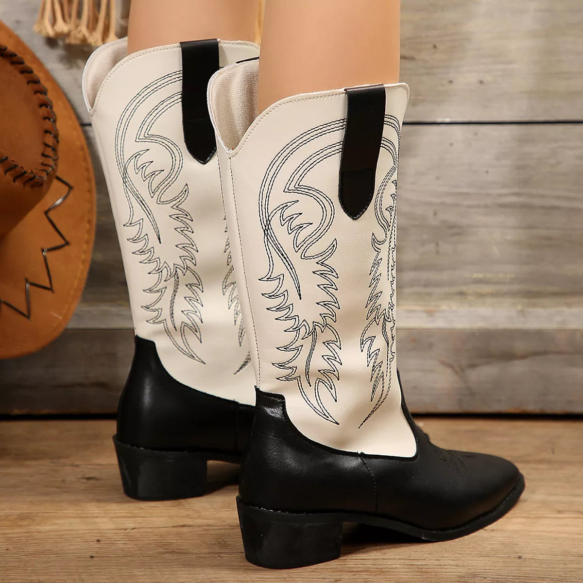White block heel boots sole and tread detail