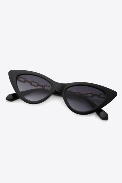 Chain Detail Cat-Eye Sunglasses - Fashorio
