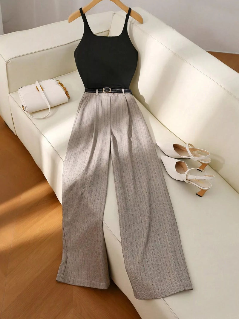 Sleeveless top and wide leg pants set front