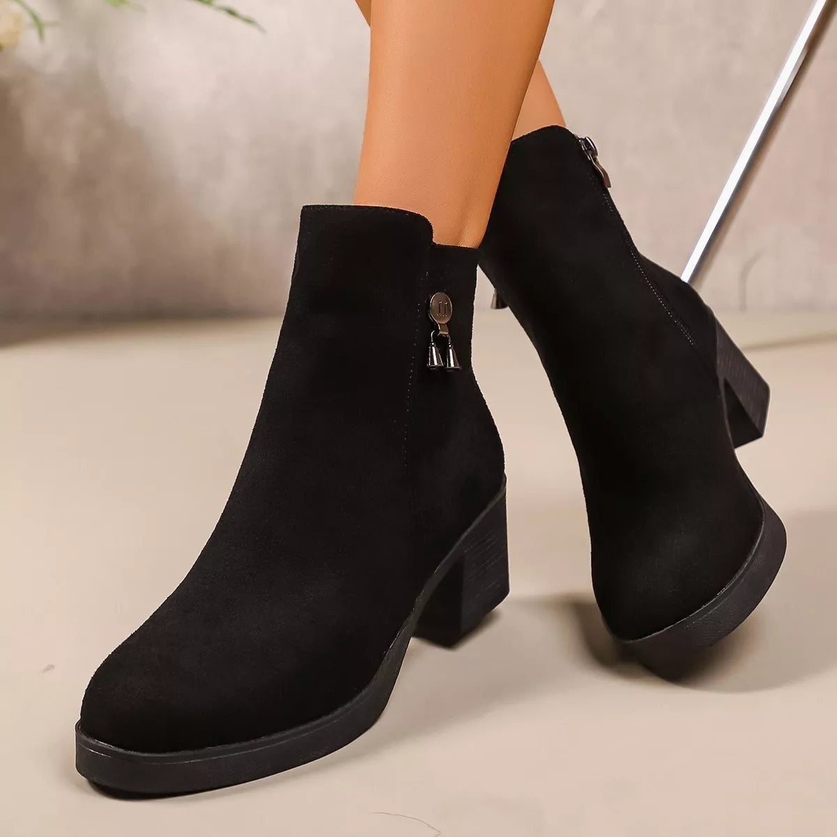 Pointed Toe Suede Block Heel Boots heel and sole detail