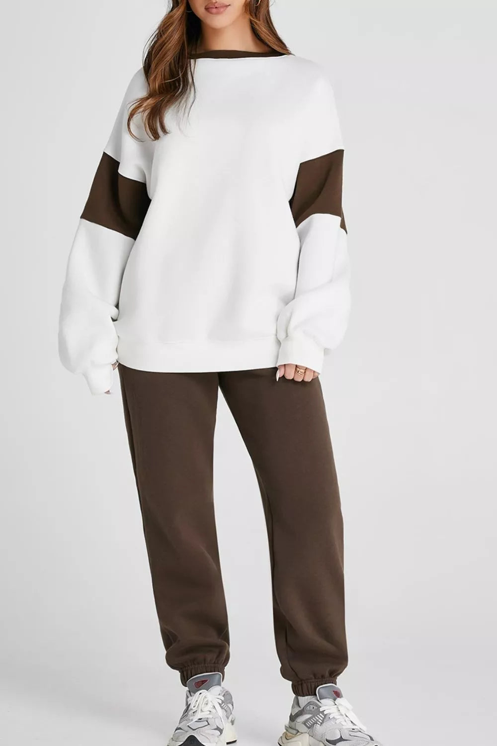 Drop Shoulder Loose Sweatshirt and Joggers Active Set on model