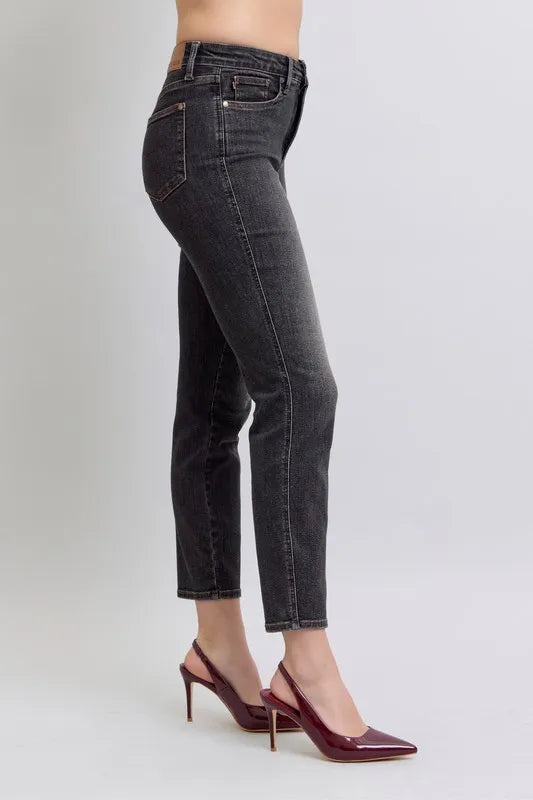 Judy Blue black skinny jeans pocket detail