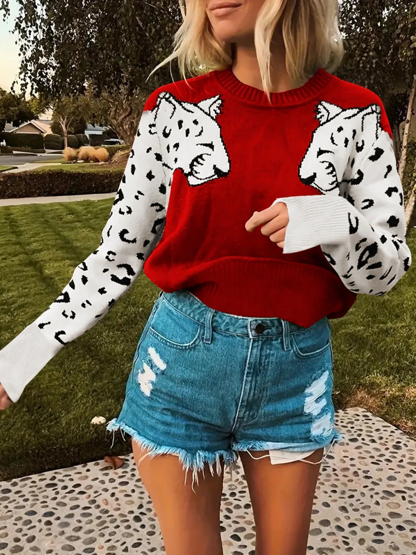 Leopard Round Neck Sweater Deep Red - Fashorio