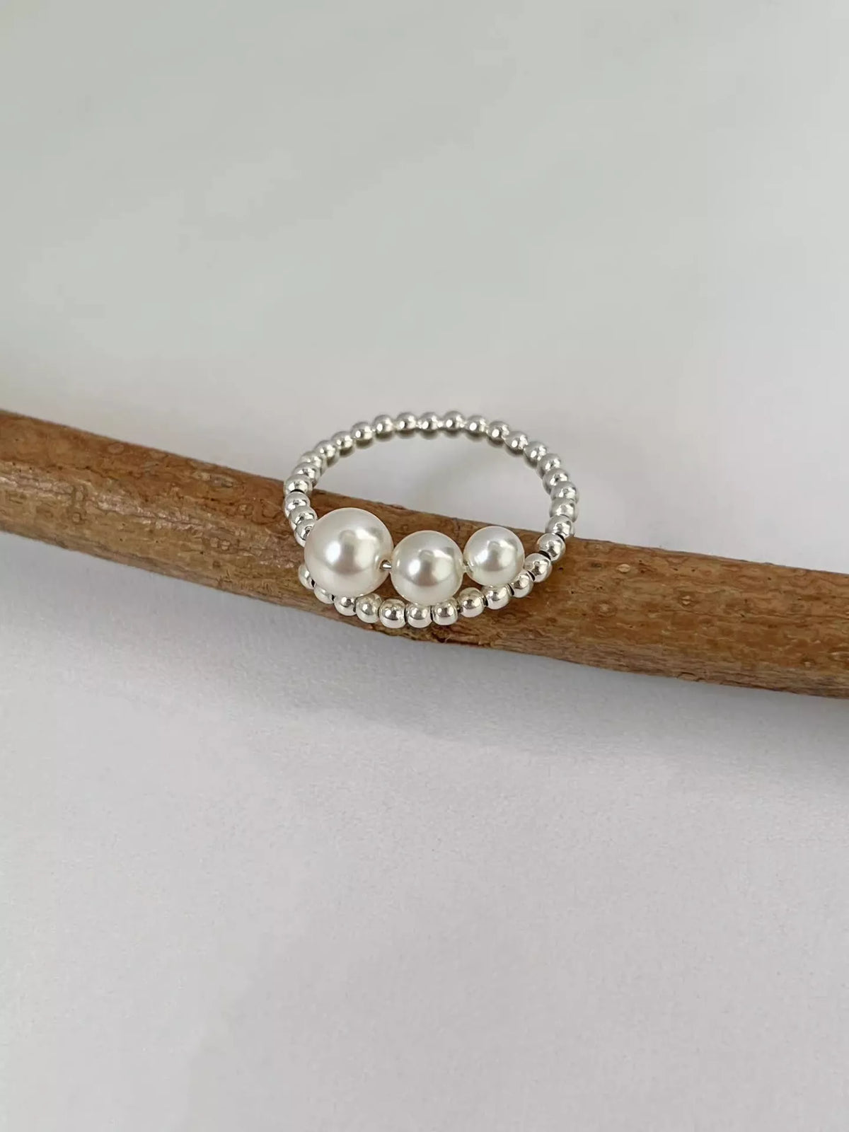 Sterling silver pearl ring side view