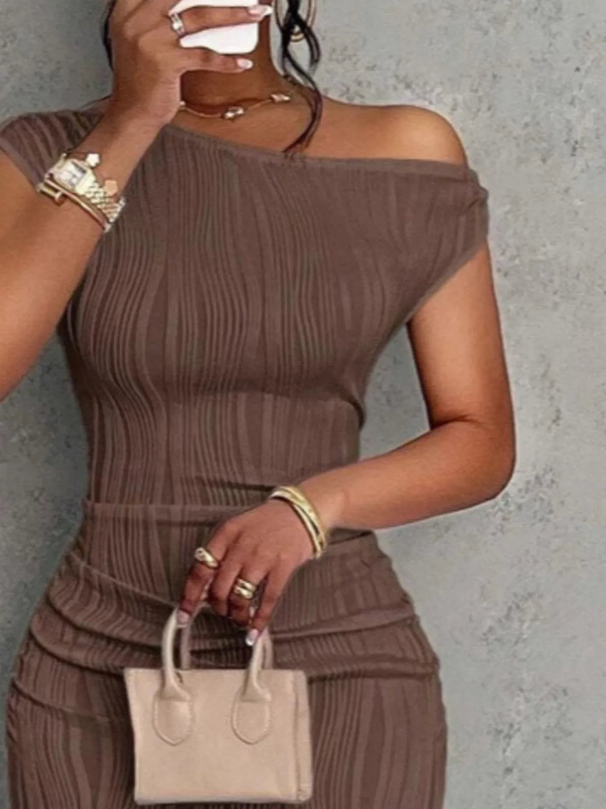 single shoulder ribbed bodycon maxi dress neckline detail
