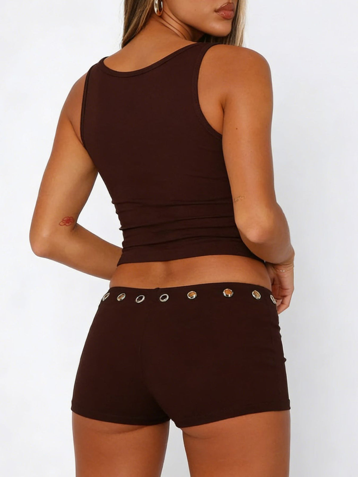 Tank and shorts set side profile
