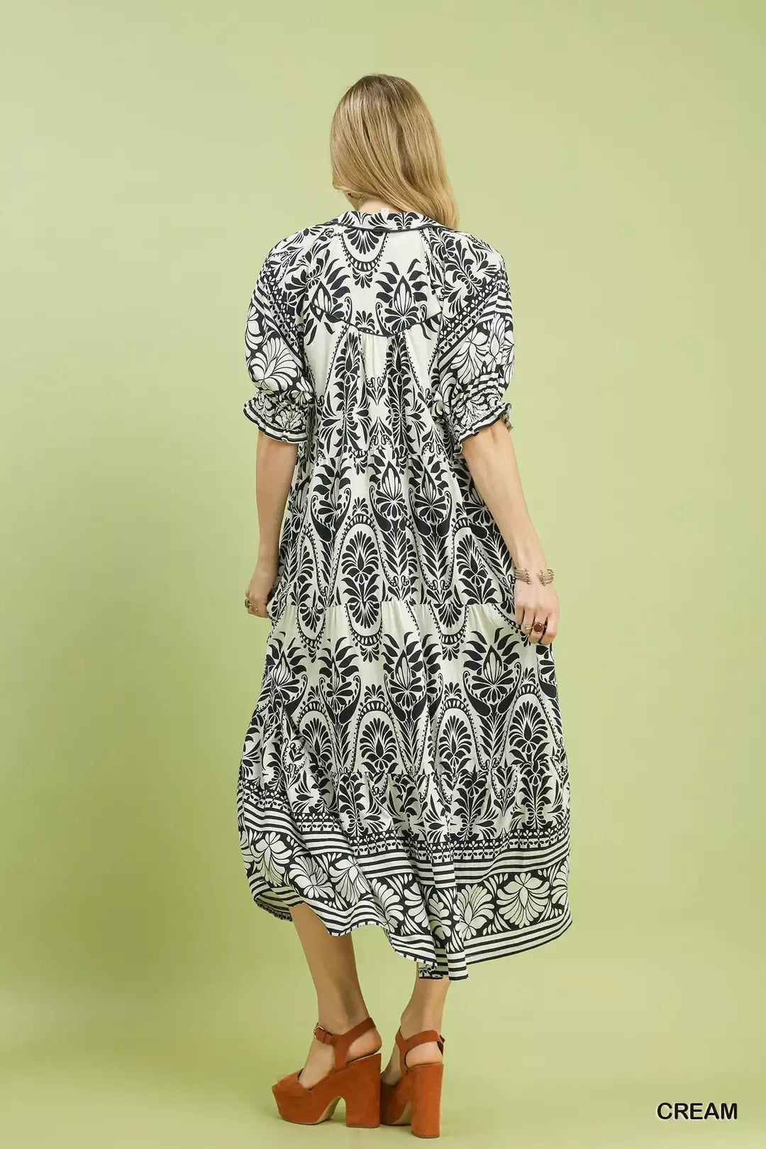 Two tone Border Print Midi Dress detail