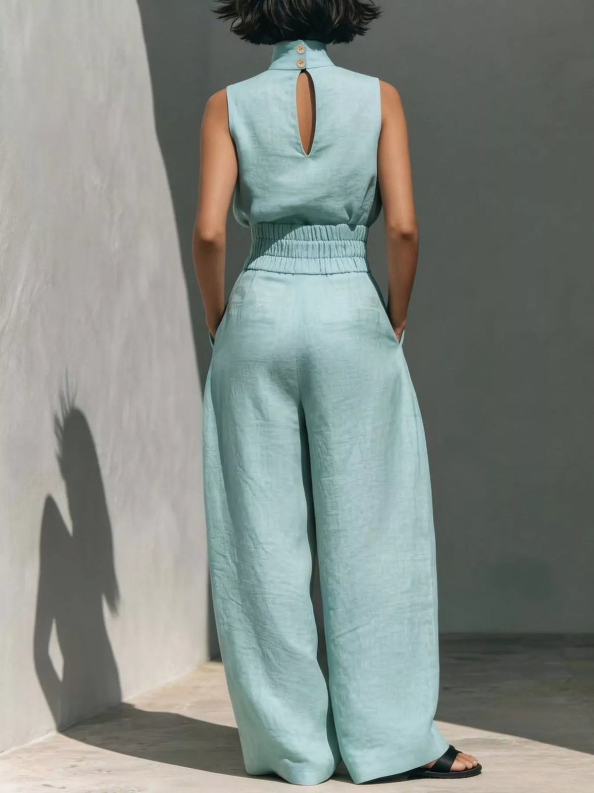 Coordinated turtleneck set side view