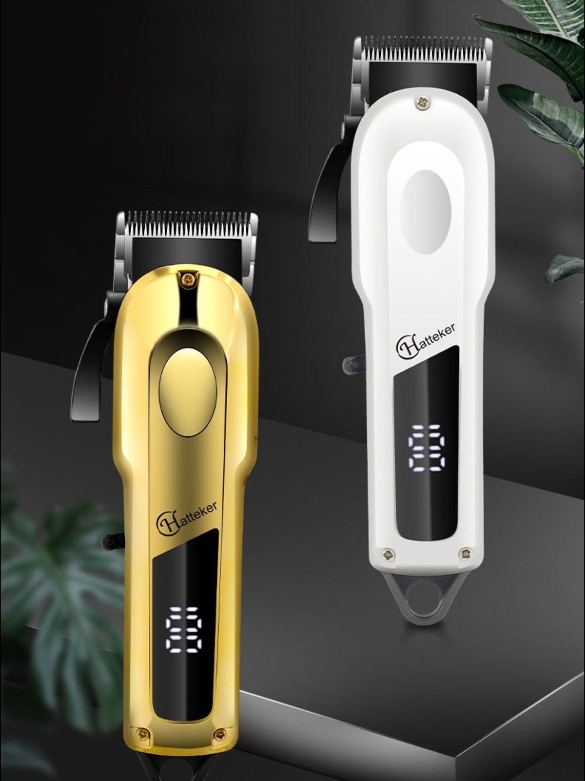 Foil shaver in gold color