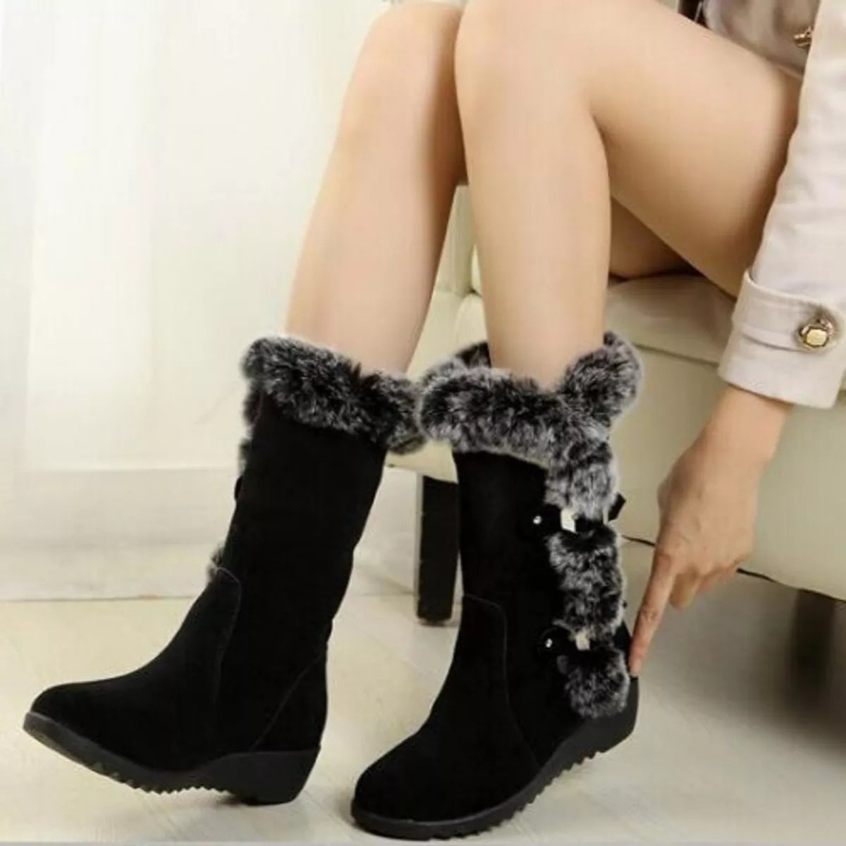 Fur Trim Round Toe Boots back view