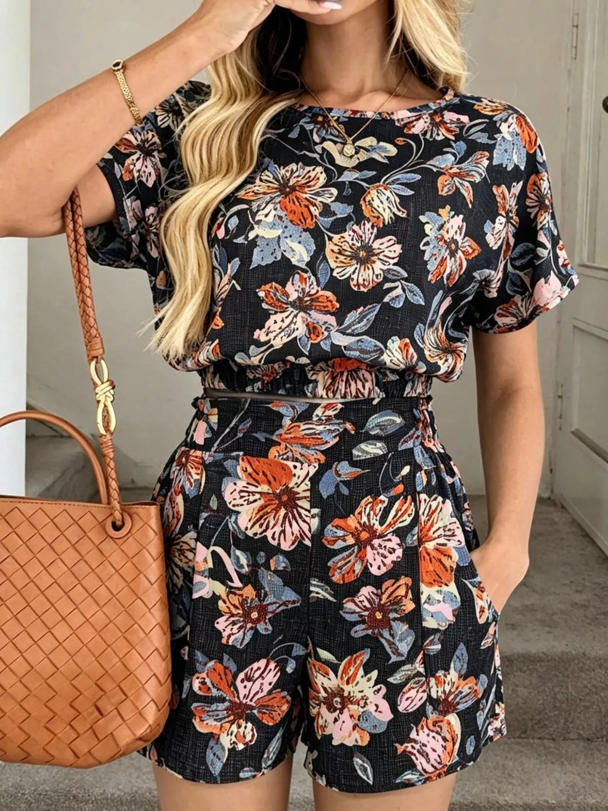 Floral crop top and shorts summer look