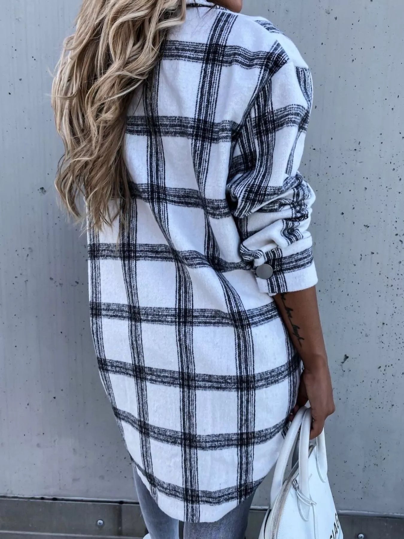 Oversized Plaid Button-Up Longline Shirt - Fashorio