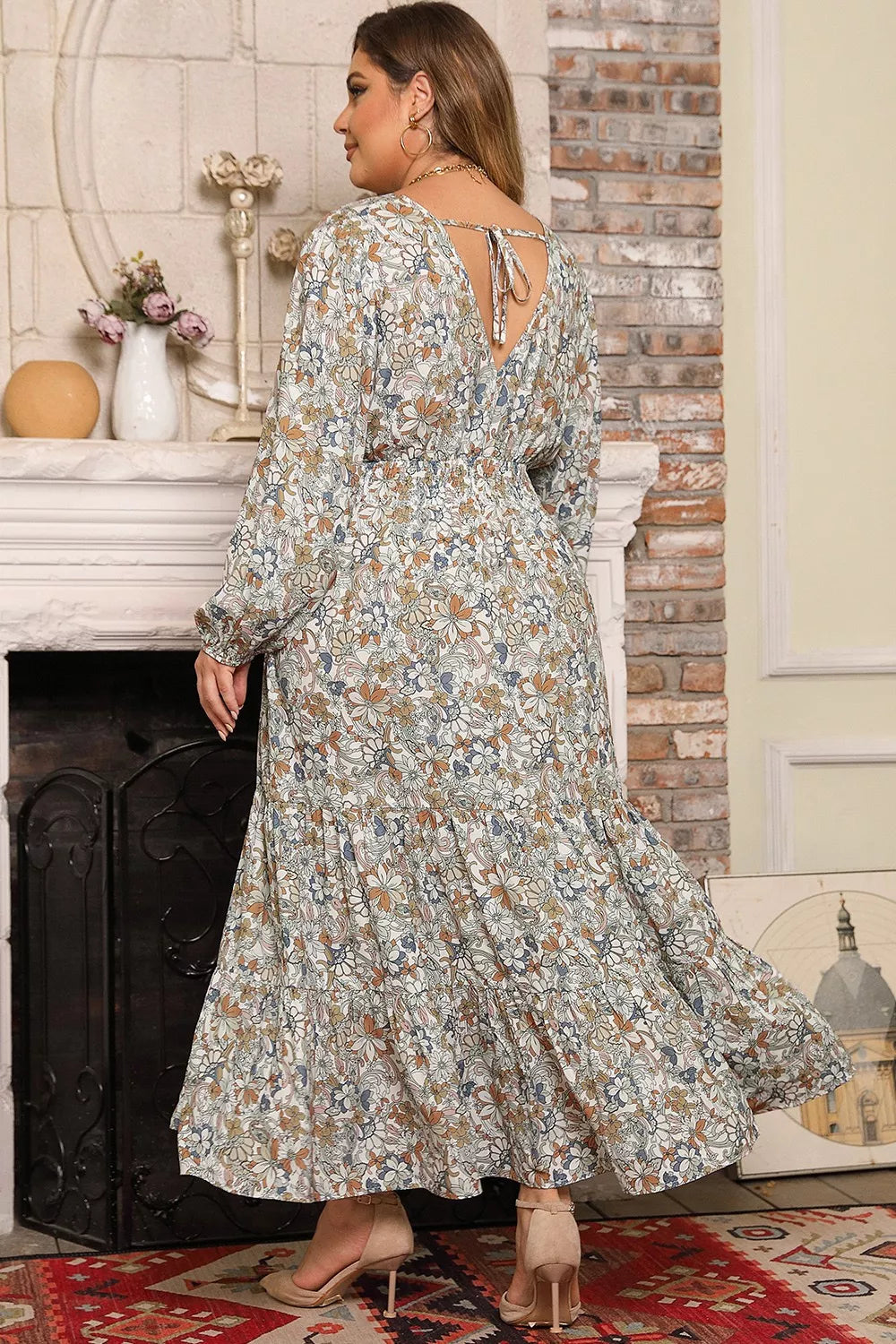 Plus Size Balloon Sleeve Ruffle Hem Maxi Dress, side view