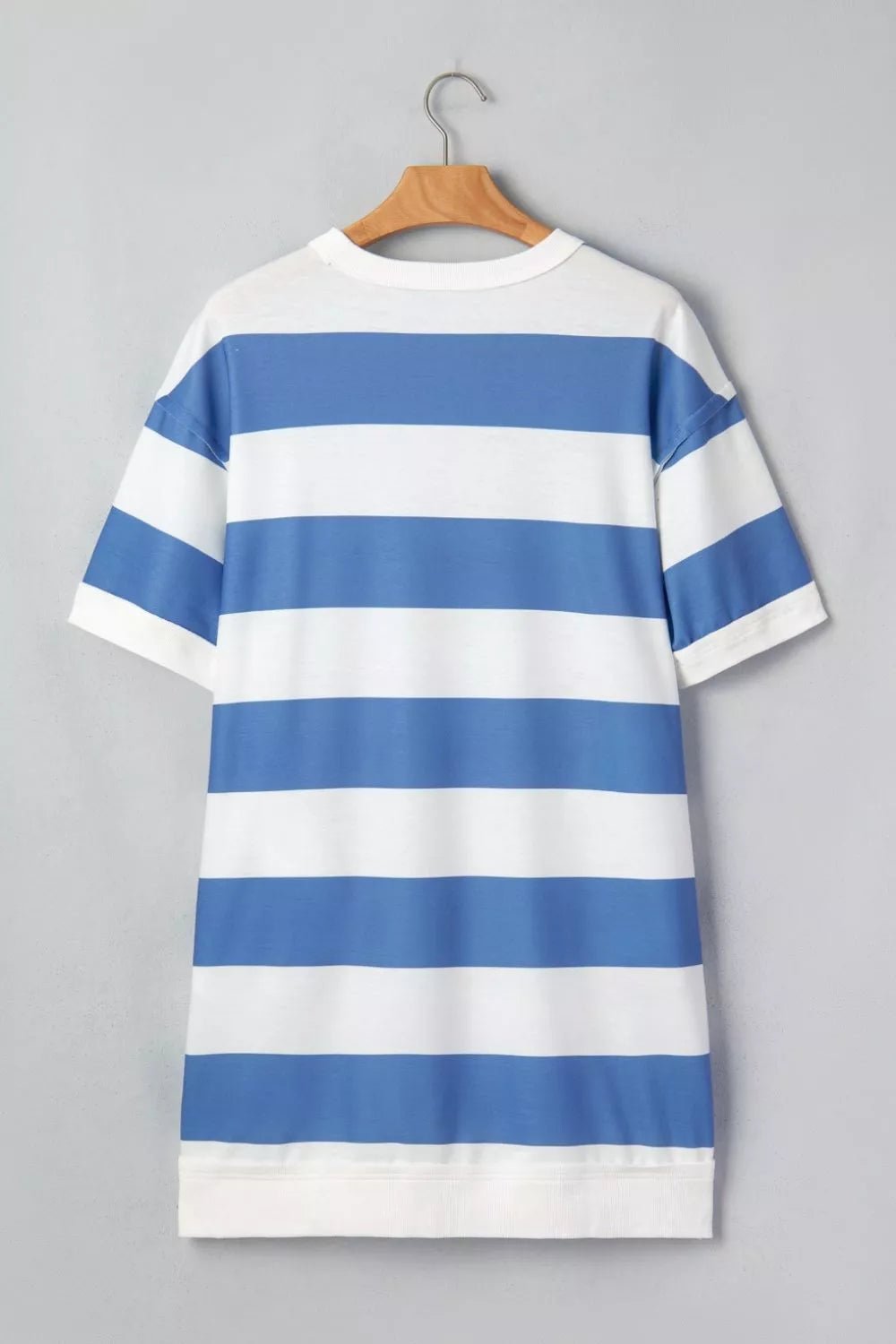 T shirt dress side view
