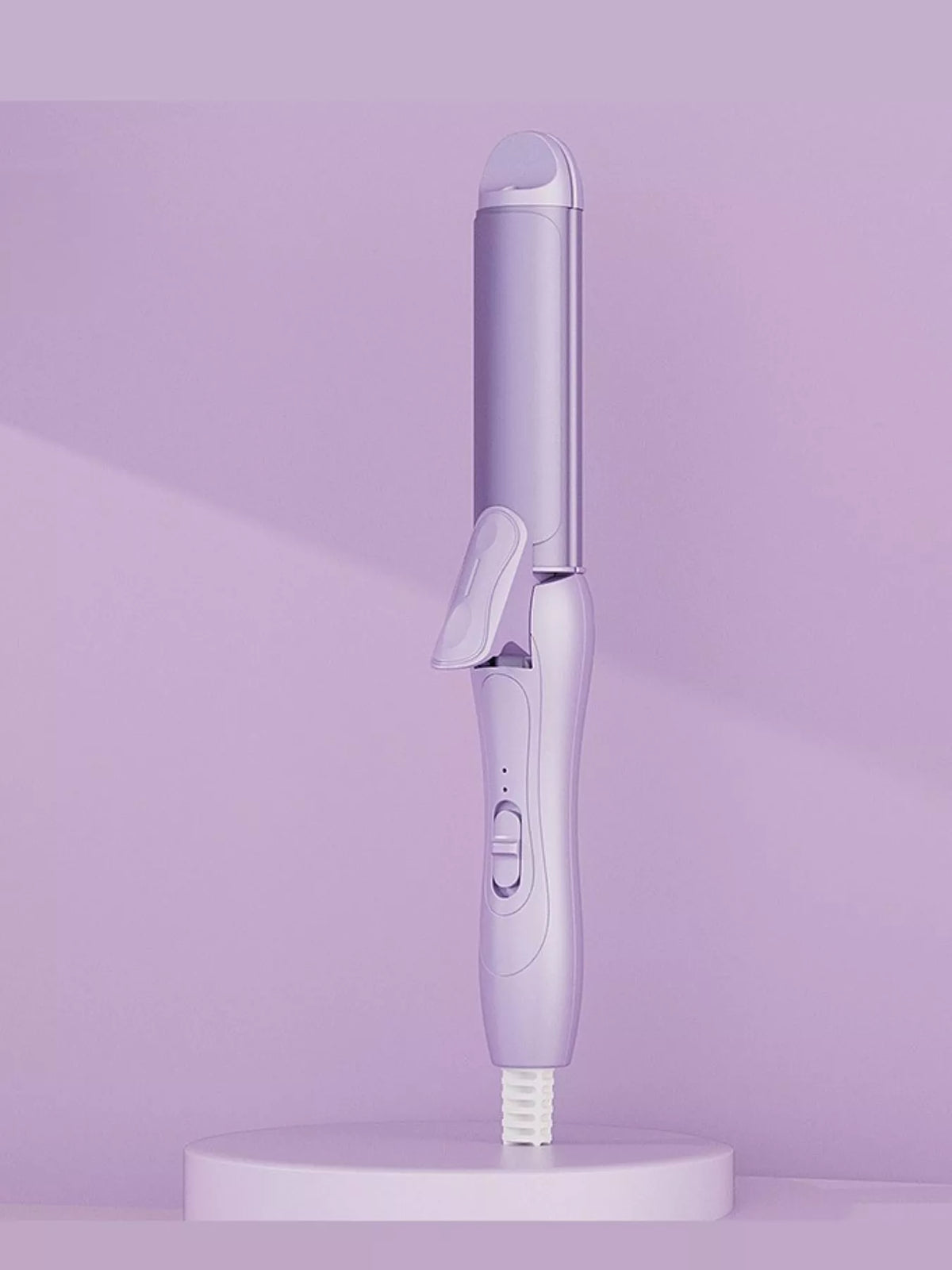 Curling iron with cord