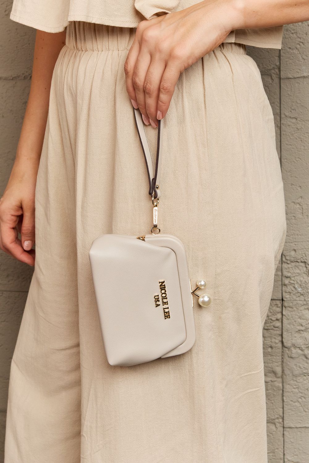 Nicole Lee USA Elise Pearl Coin Purse - Fashorio