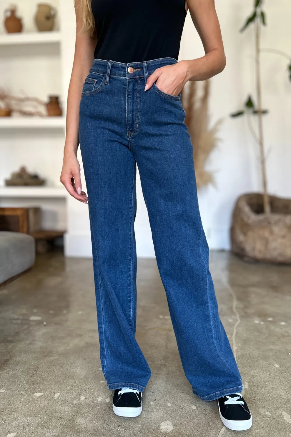 Judy Blue Full Size High Rise Straight Jeans Medium - Fashorio