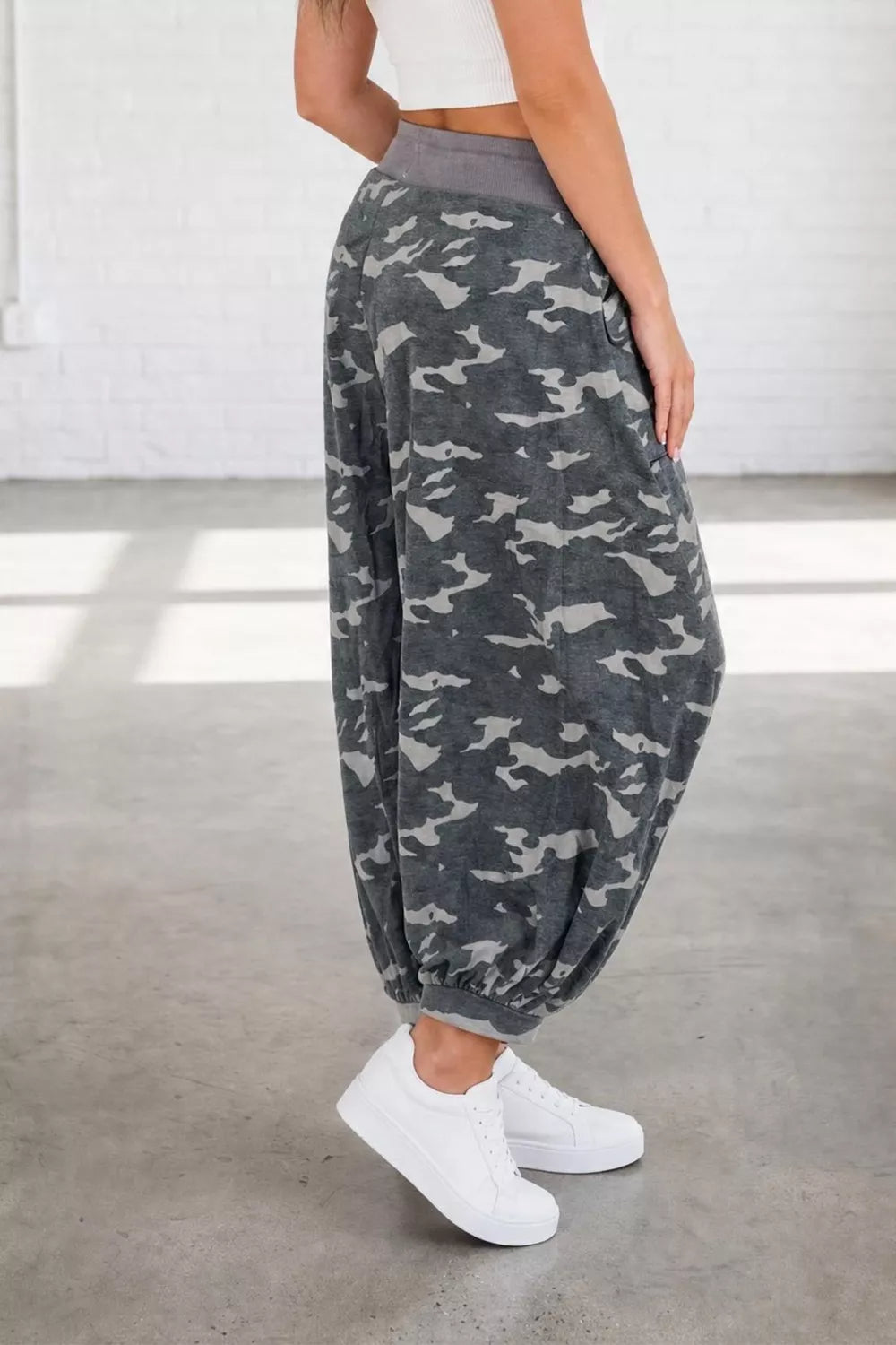 Camouflage cargo barrel pants detail view