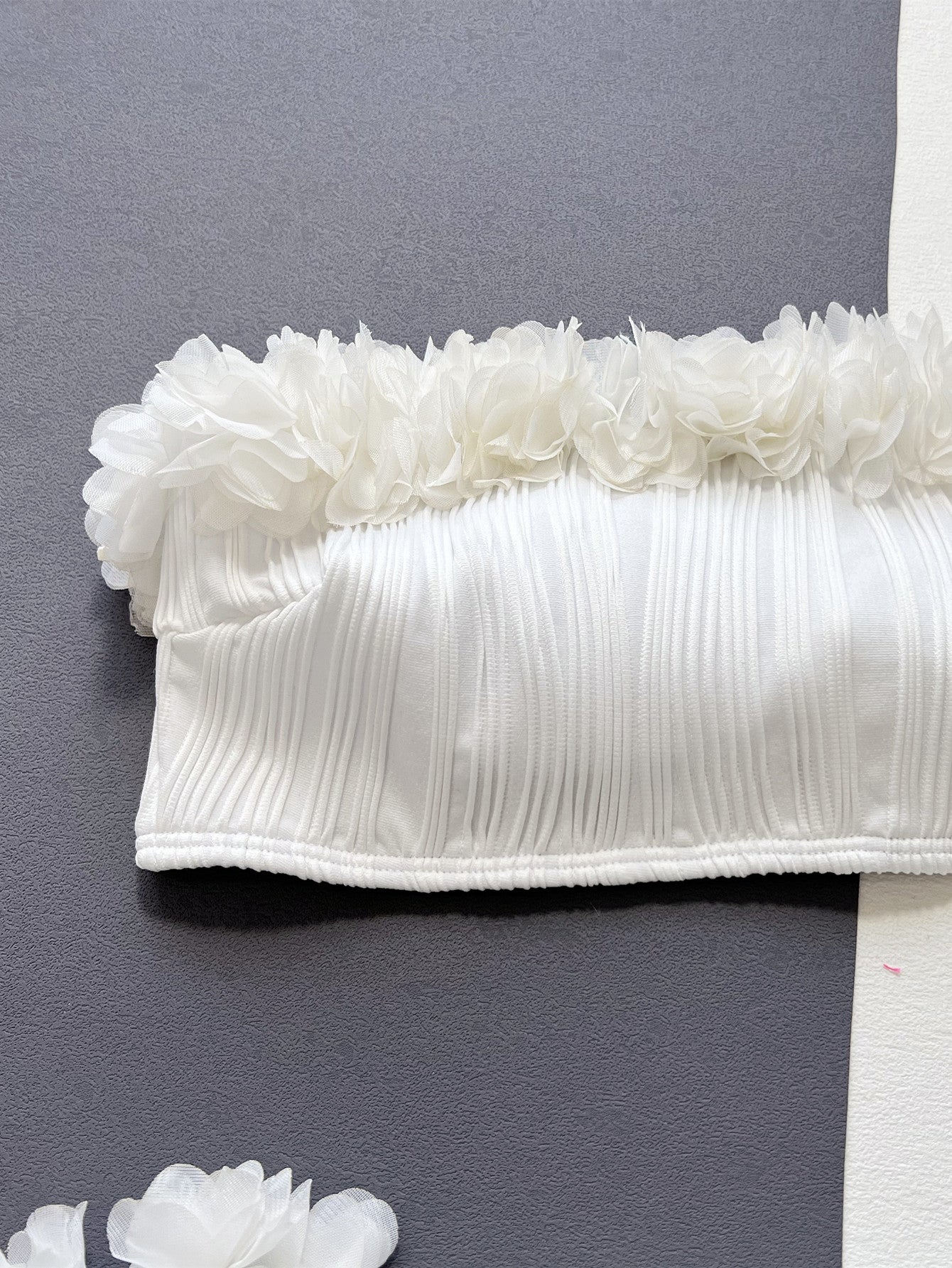 Applique Tie Back Two-Piece Bikini Set - Removable Padding - Fashorio