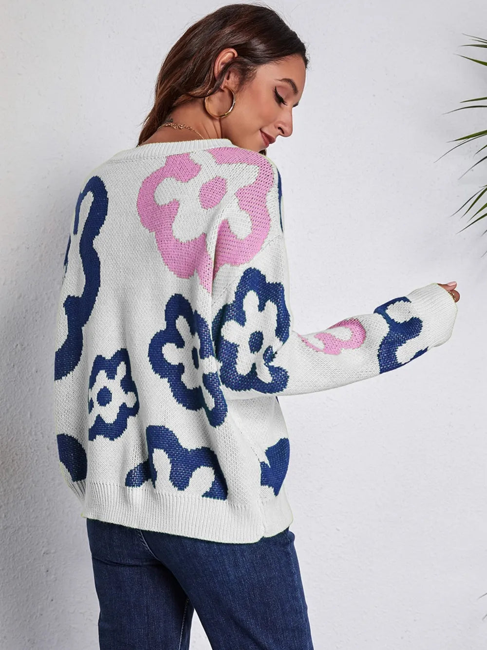 Flower Pattern Round Neck Long Sleeve Sweater - Fashorio