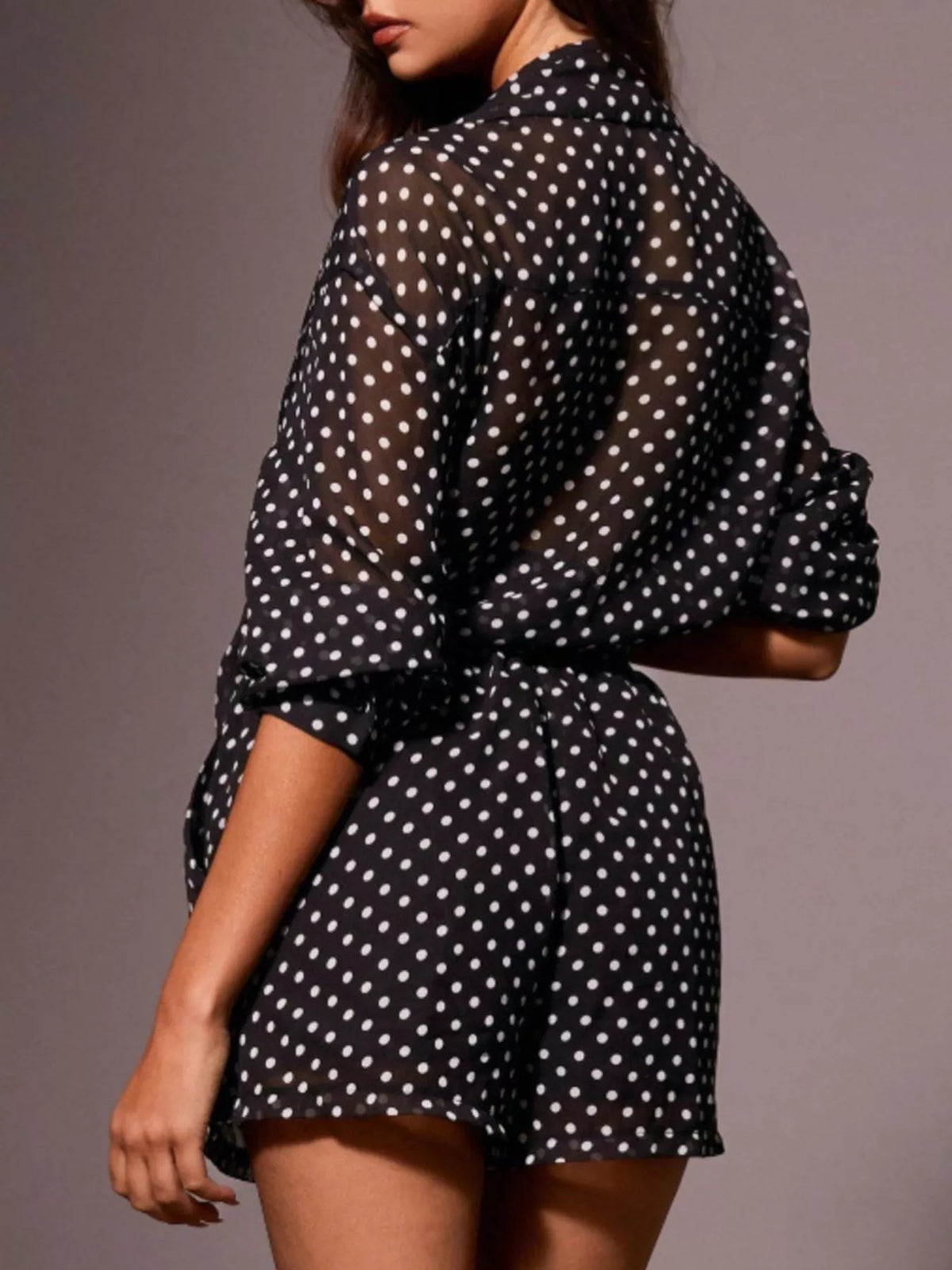 Polka dot buttoned shirt and shorts set detail