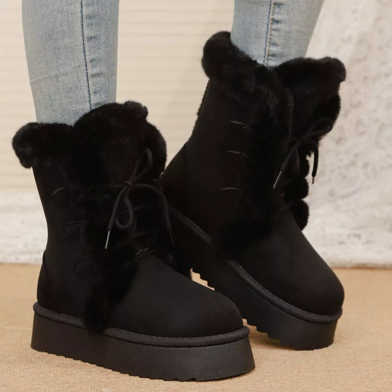 Lace up winter boots in Black, front view