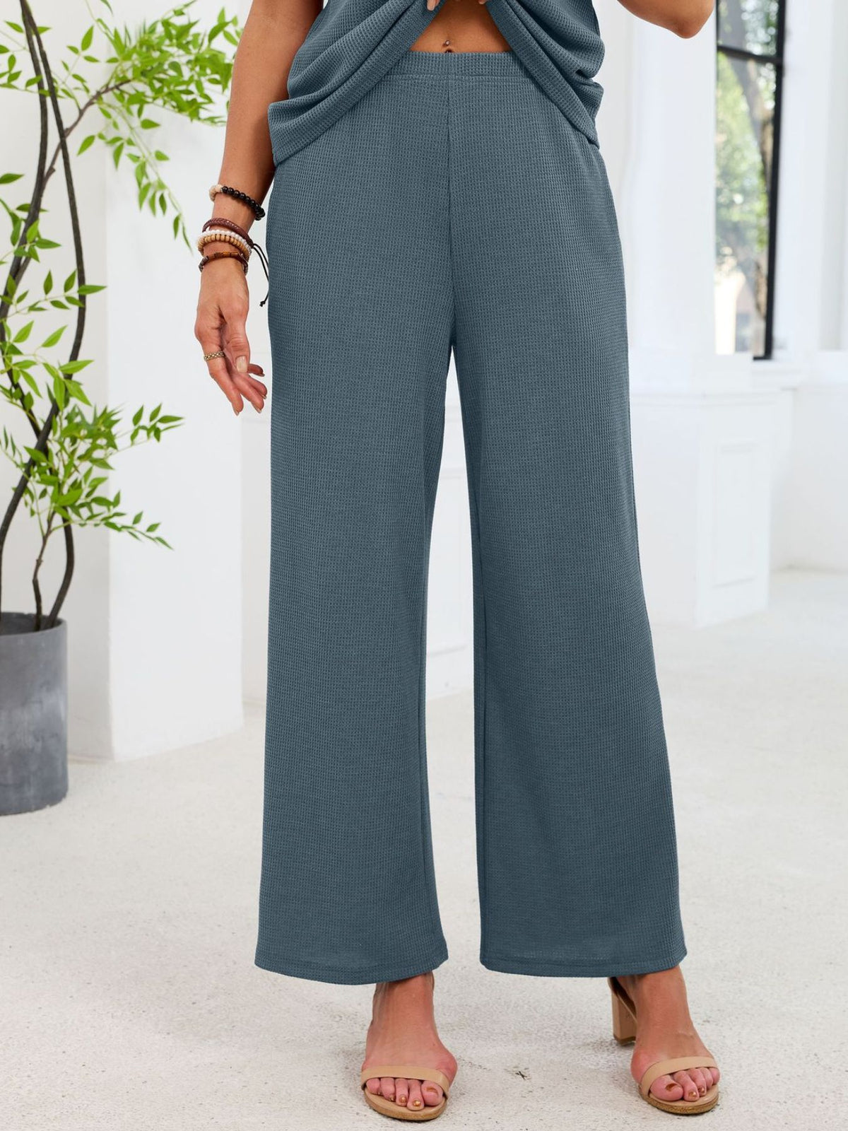 Lace Detail Short Sleeve Top and Pants Set, view 14