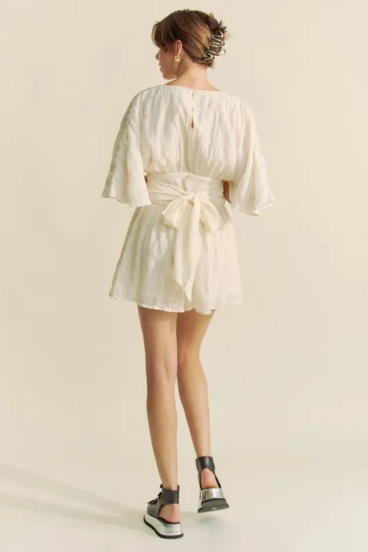 Batwing Sleeve Waist Belt Romper view 9