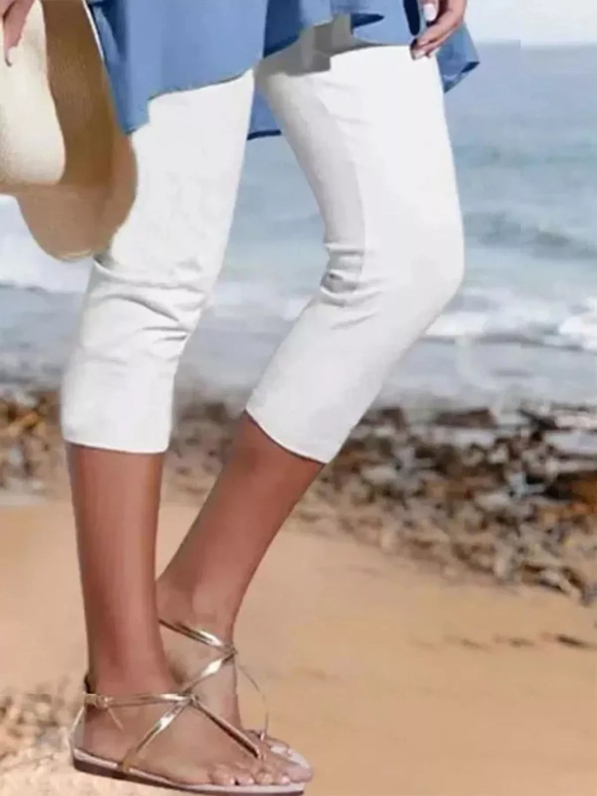 Cropped leggings in white front view