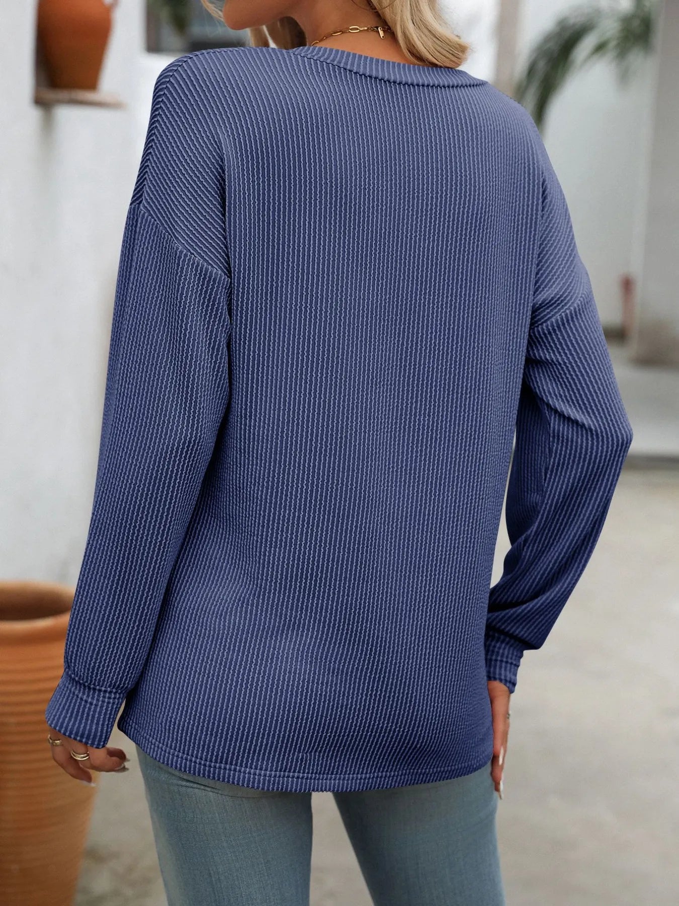 Ribbed V-Neck Long Sleeve T-Shirt - Fashorio