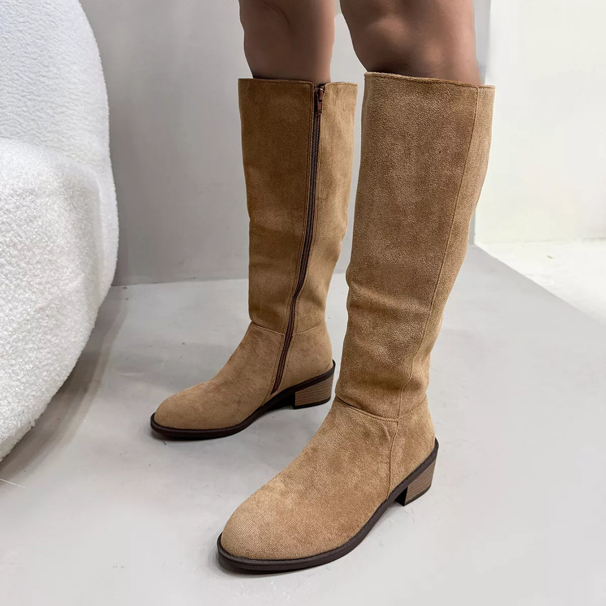 Knee high boots sole and tread detail