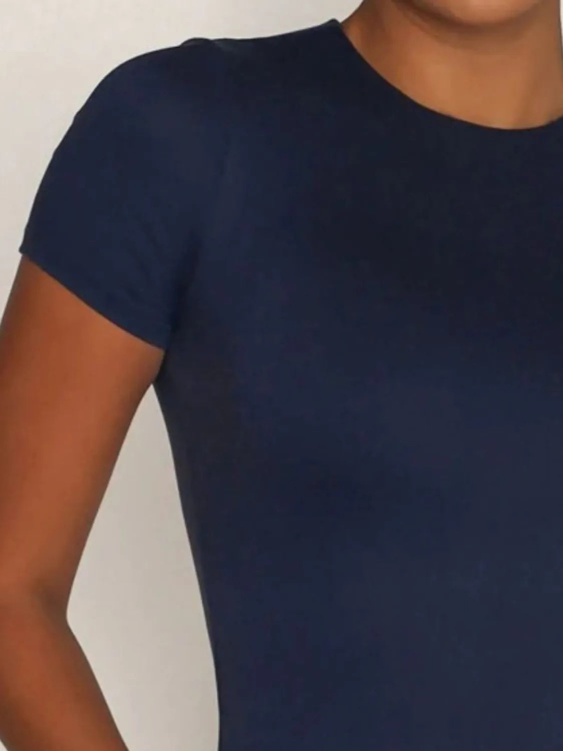 Round Neck Short Sleeve Swim Top - Fashorio