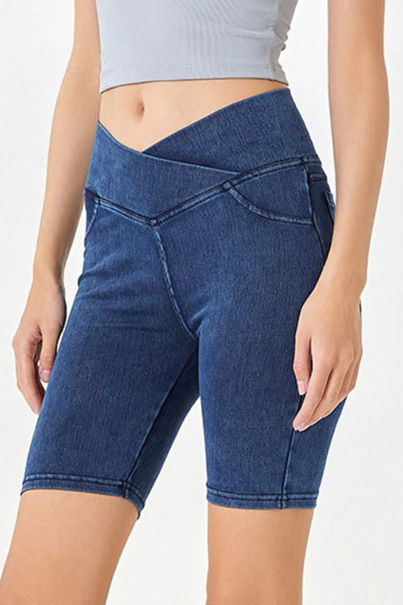 Asymmetrical waist denim shorts front