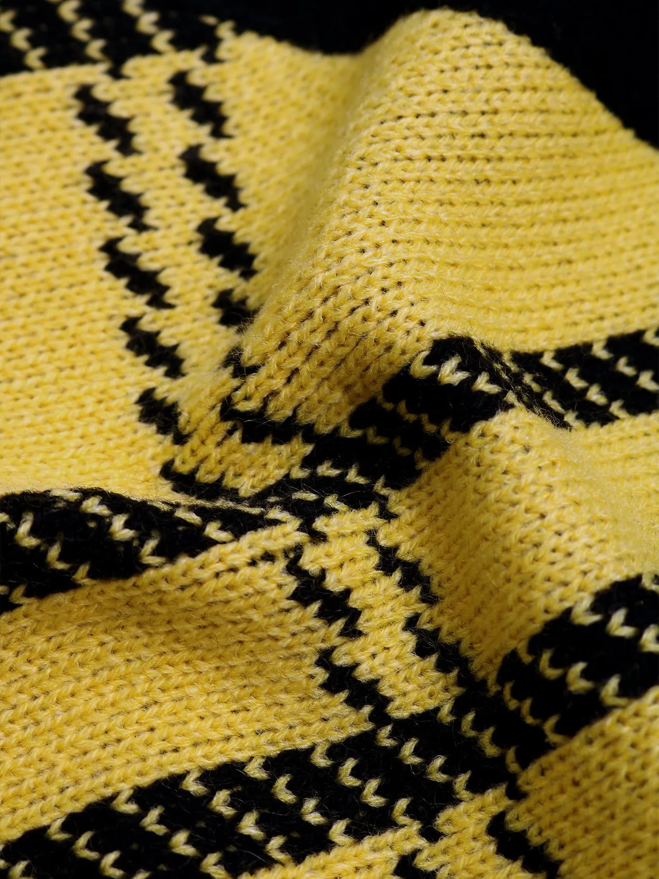 Plaid V-Neck Cropped Sweater Vest - Fashorio