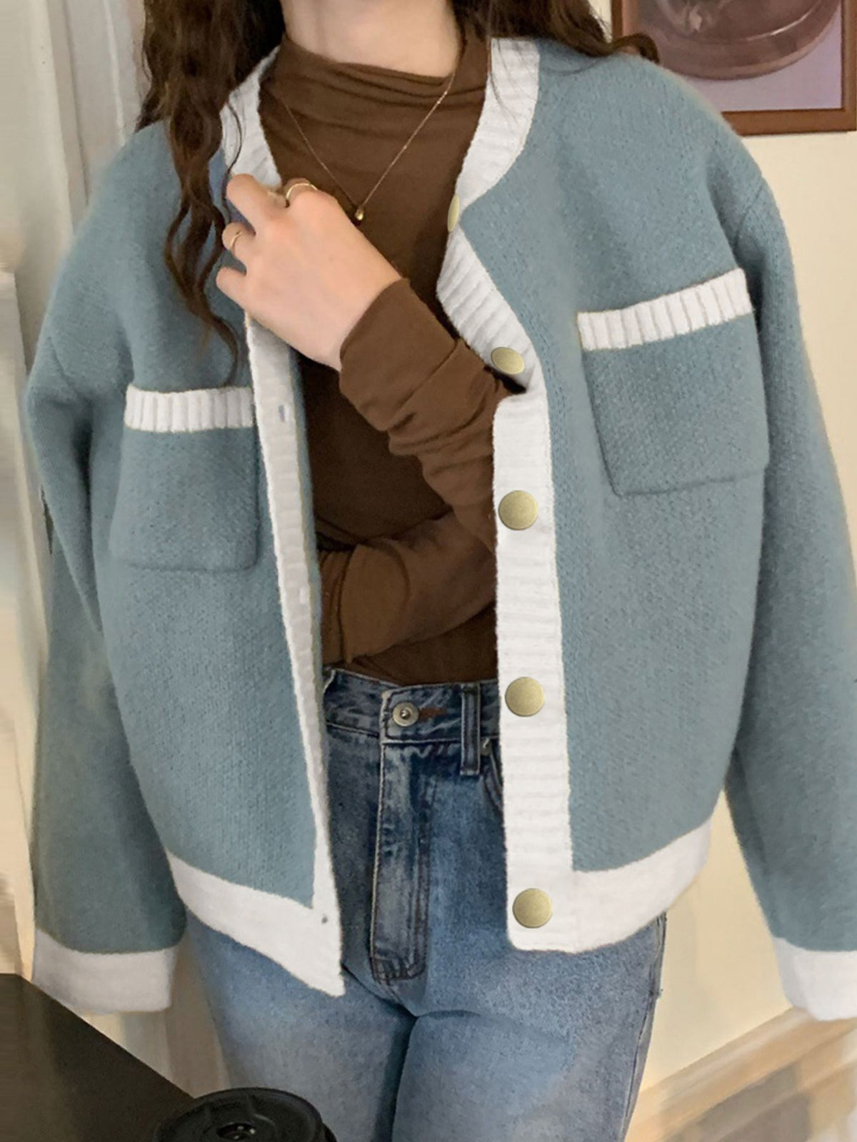 Contrast trim cardigan sleeve detail