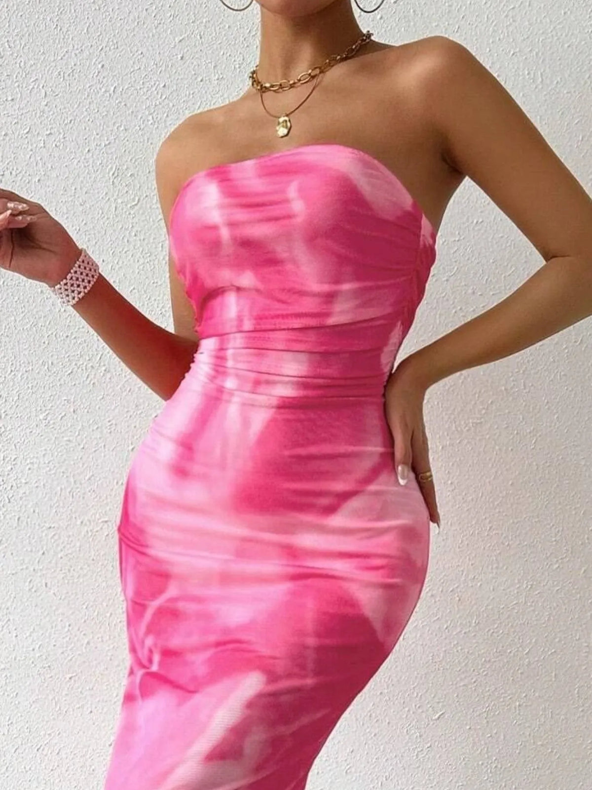 Printed side slit tube maxi dress neckline detail