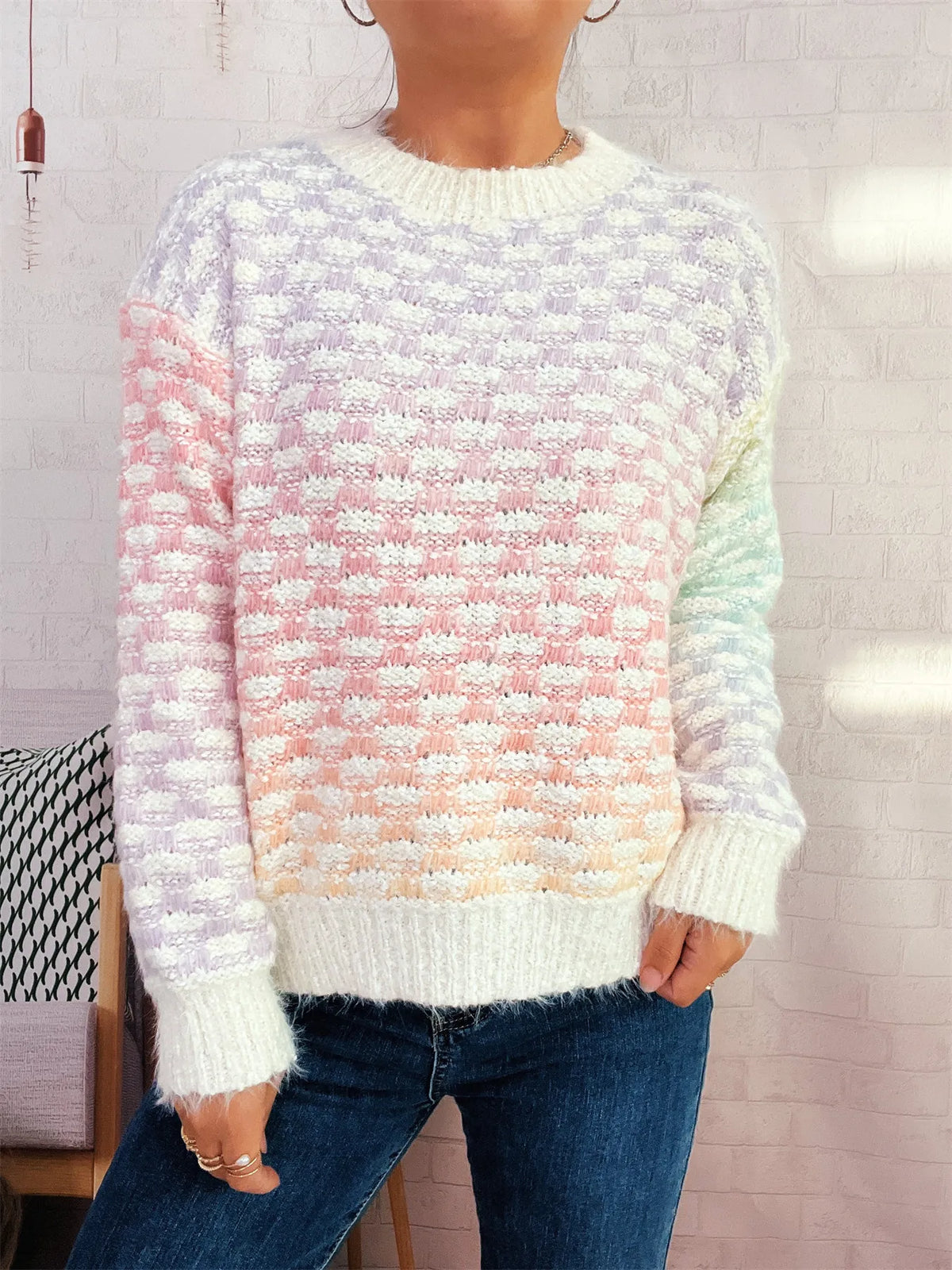 Rainbow gradient round neck sweater round neck view