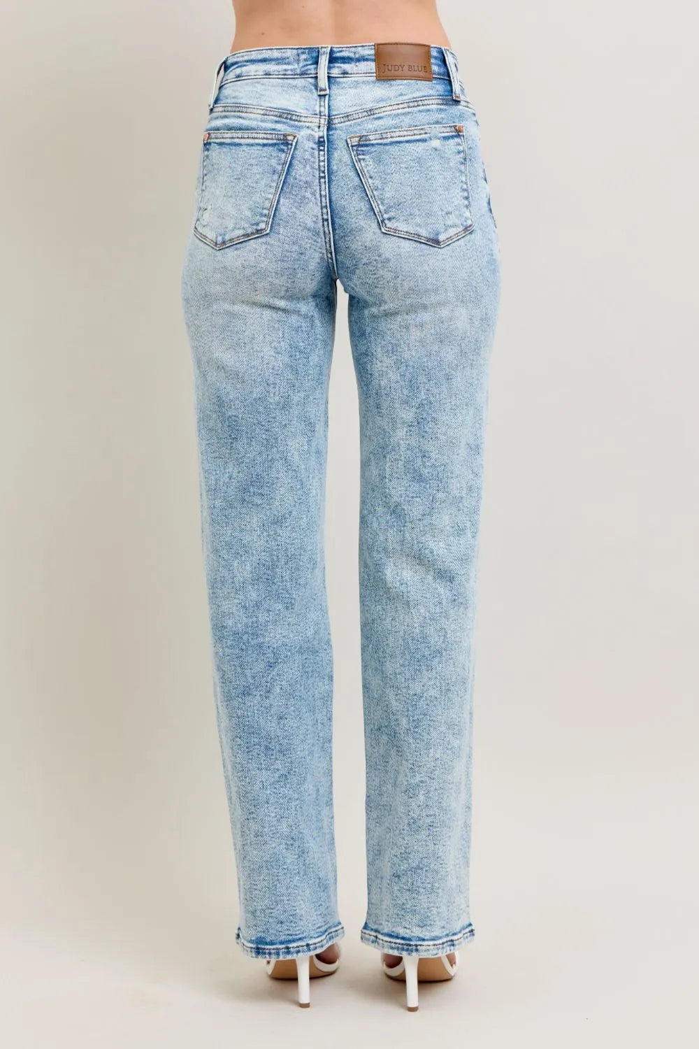 Judy Blue Full Size Hw Mineral Wash Destroy 90's Straight Jeans Plus Size - Fashorio