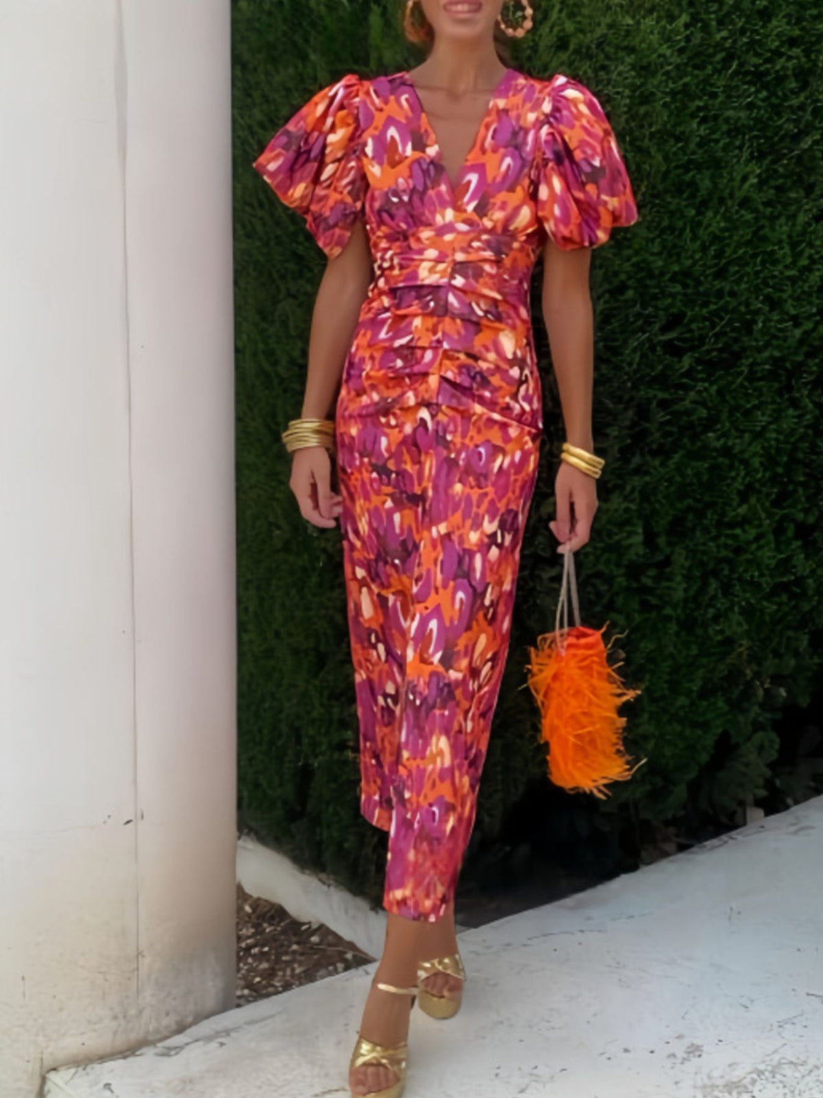 Alternate colourway of the puff sleeve dress in a front view