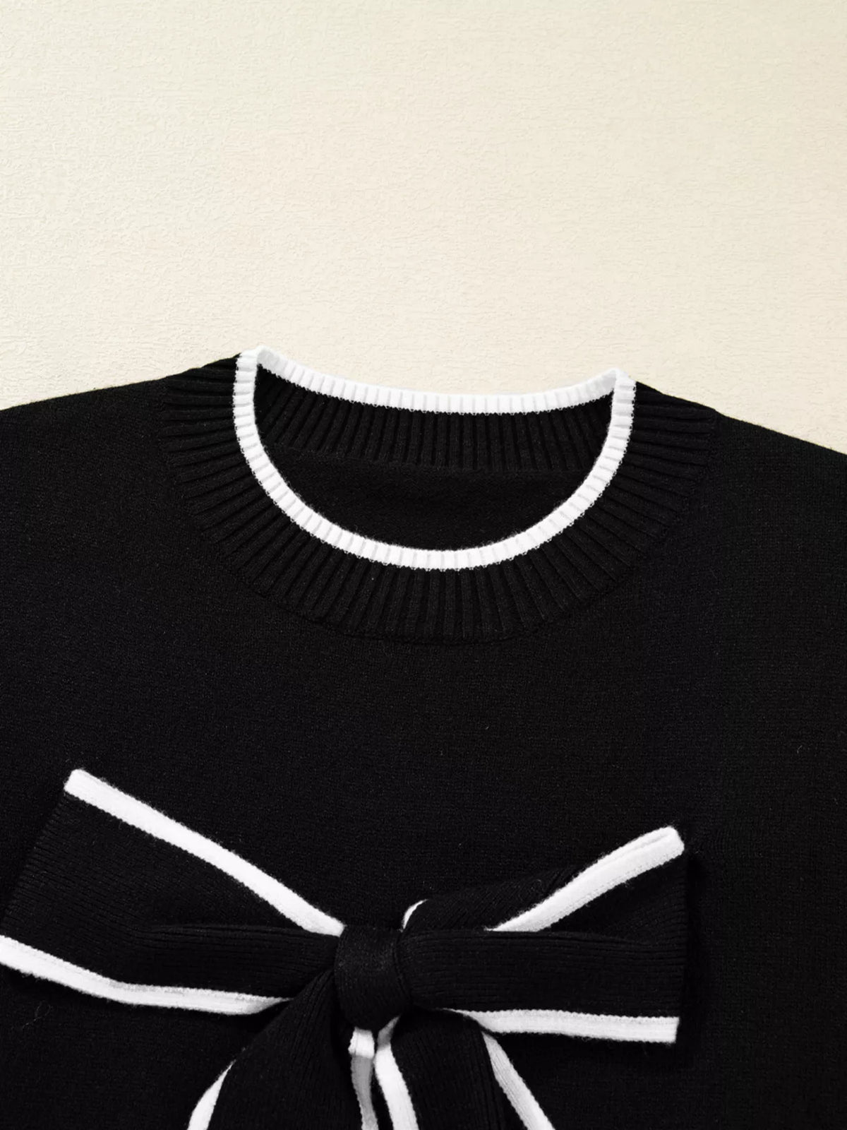 bow cropped sweater fabric texture
