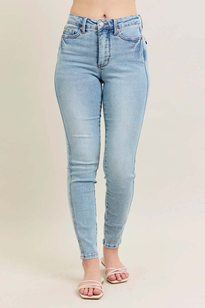 Judy Blue tummy control skinny jeans in light wash front view