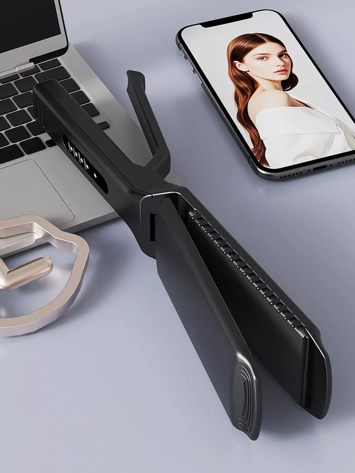 Hair straightener heating plates detail