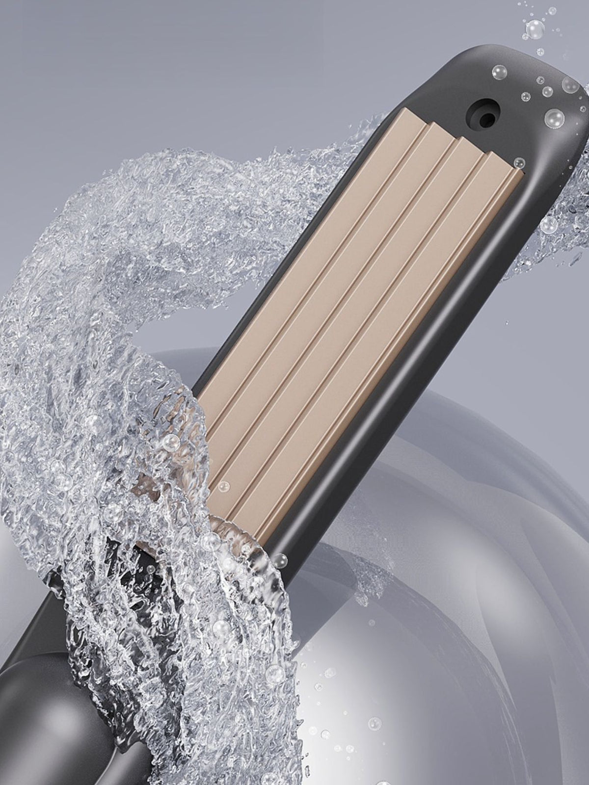 Cordless straightener held in hand