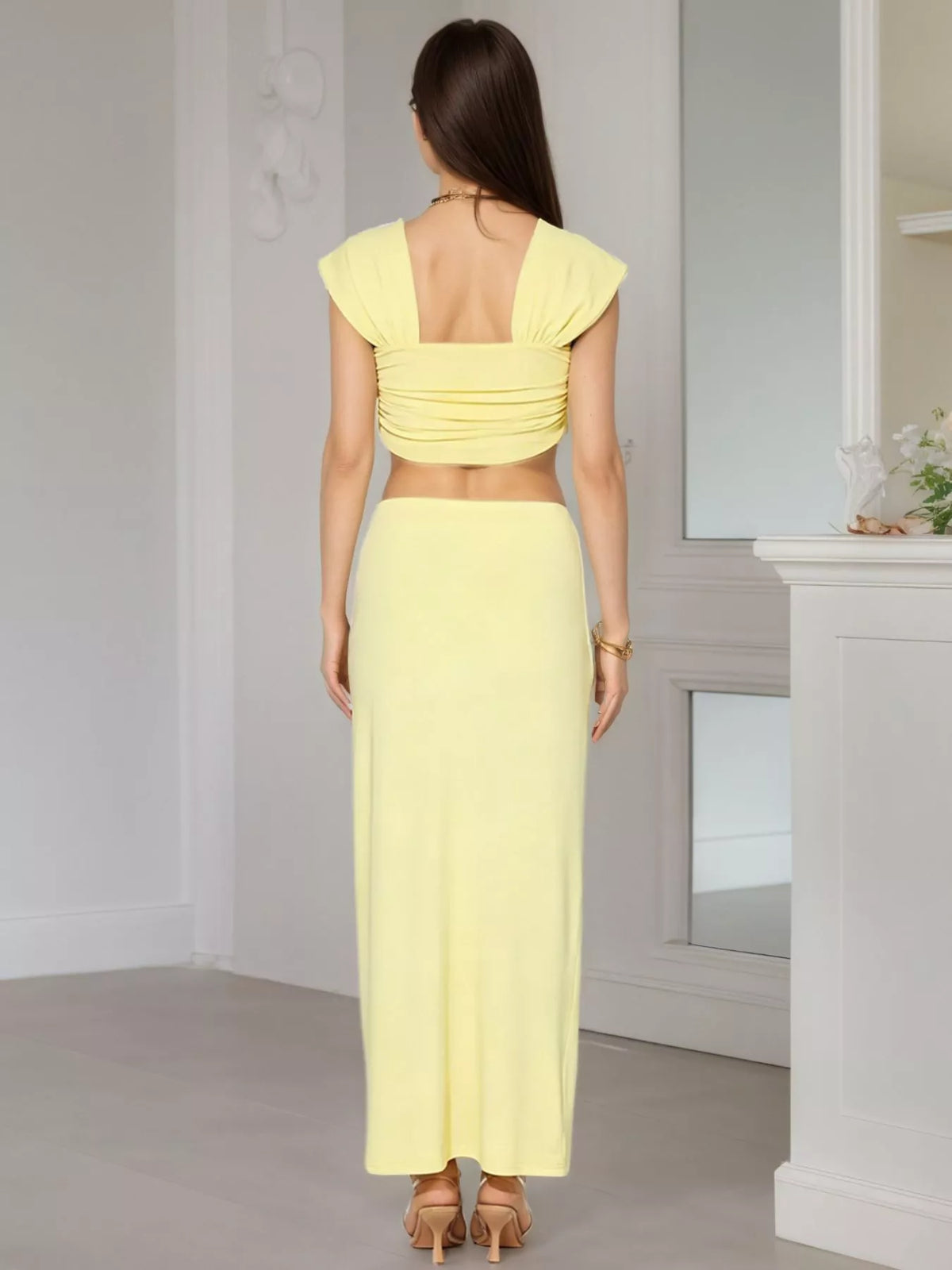 Ruched crop top and maxi skirt detail