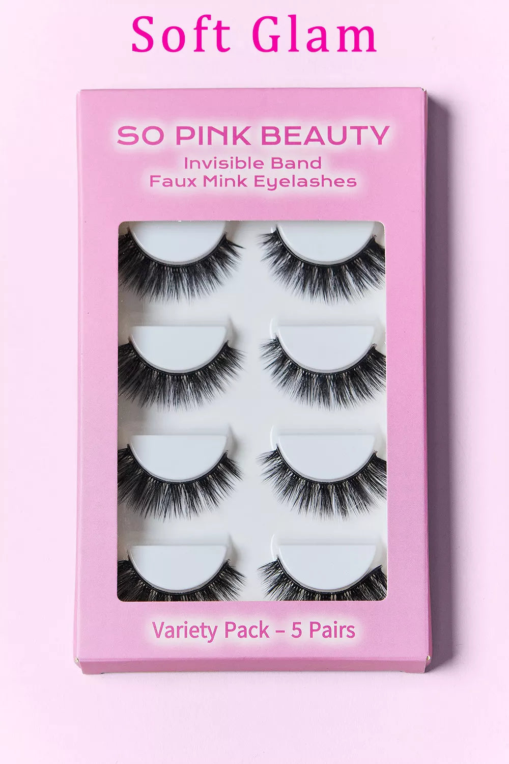 Mink eyelashes styled look